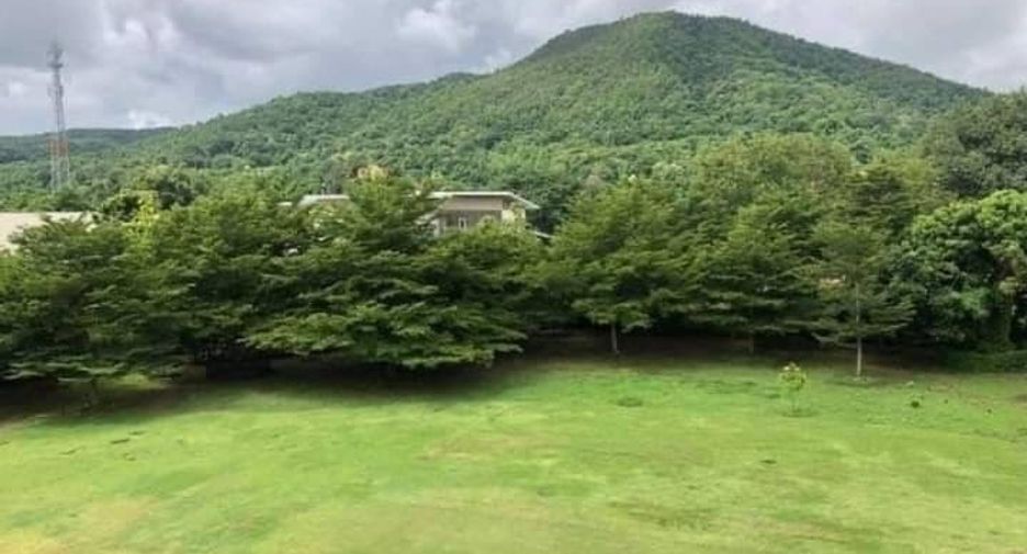 For sale 4 ベッドルーム villa in Hang Dong, Chiang Mai