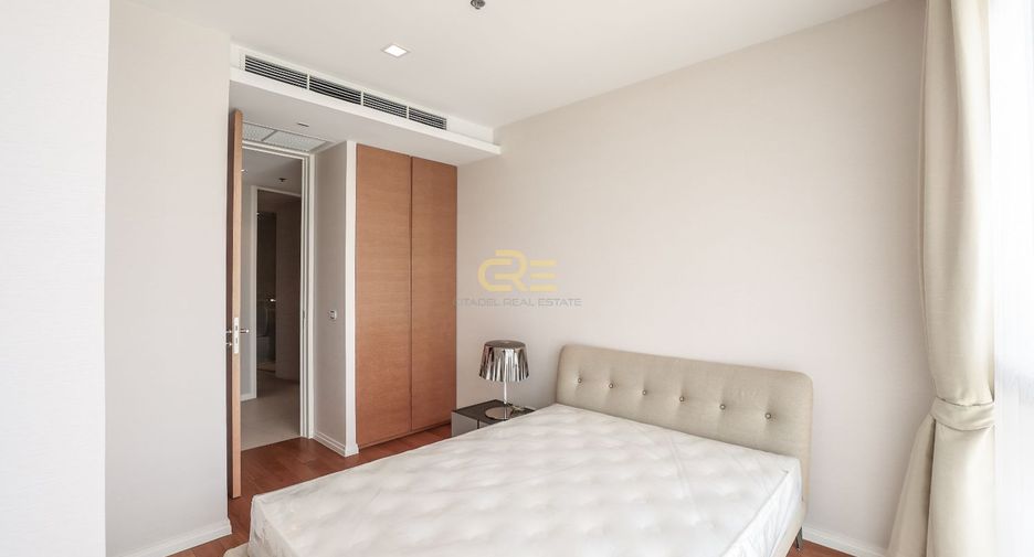 Condo en venta de 3 habitaciones en Sathon, Bangkok