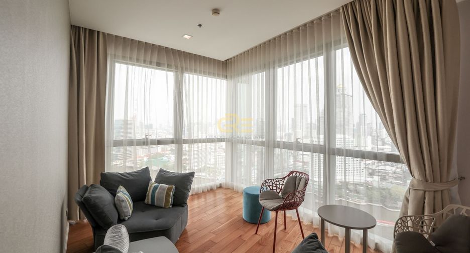 Condo en venta de 3 habitaciones en Sathon, Bangkok