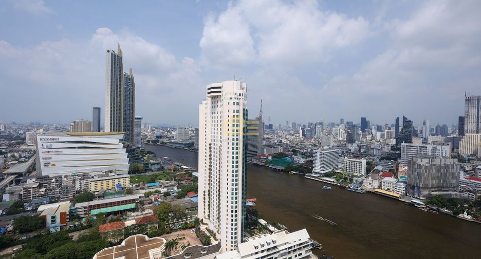 Condo en venta de 3 habitaciones en Sathon, Bangkok