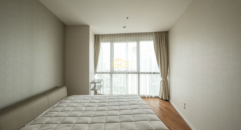 Condo en venta de 3 habitaciones en Sathon, Bangkok