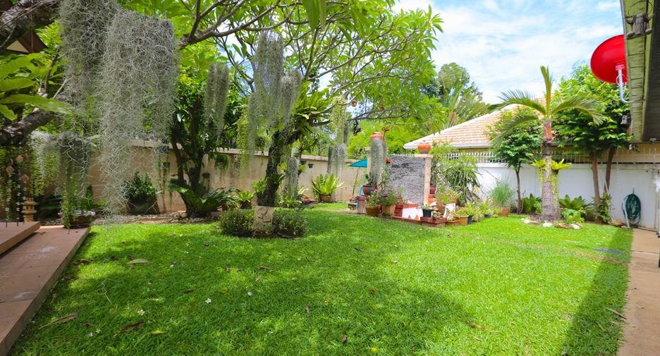 For sale 3 bed house in Bang Lamung, Chonburi