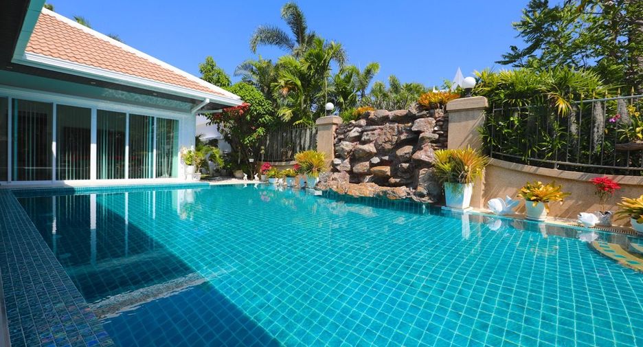 For sale 3 bed house in Bang Lamung, Chonburi
