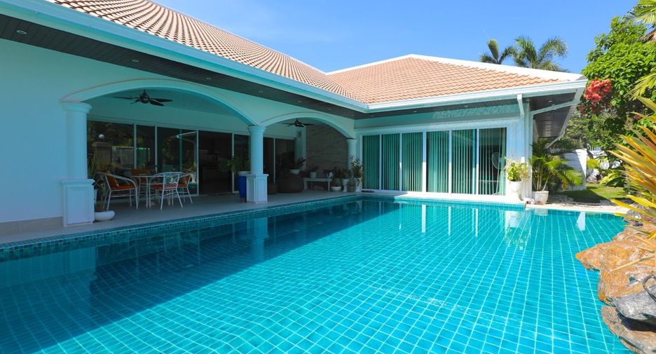 For sale 3 bed house in Bang Lamung, Chonburi