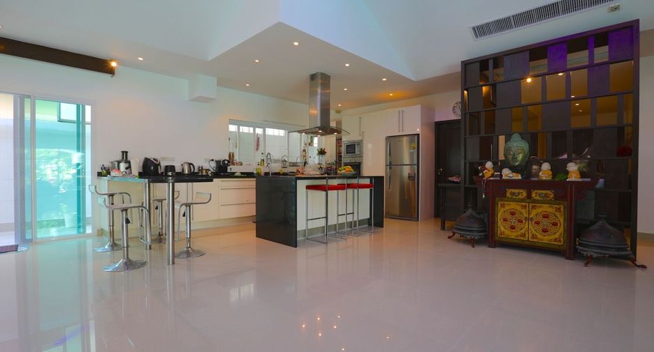 For sale 3 bed house in Bang Lamung, Chonburi