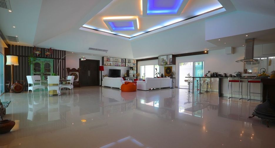 For sale 3 bed house in Bang Lamung, Chonburi