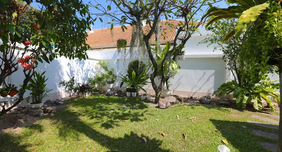 For sale 3 bed house in Bang Lamung, Chonburi