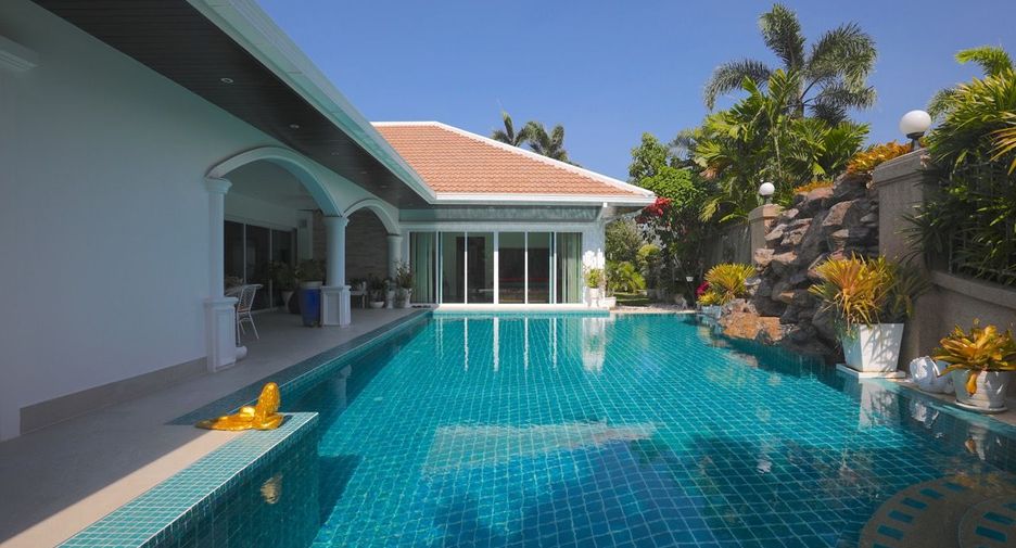 For sale 3 bed house in Bang Lamung, Chonburi