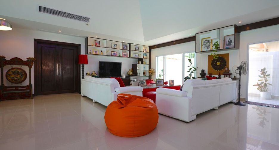 For sale 3 bed house in Bang Lamung, Chonburi
