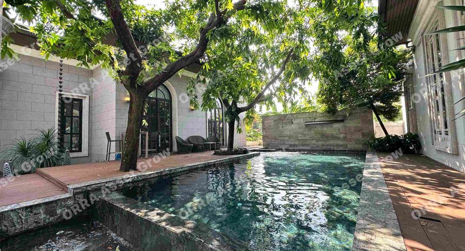 For rent and for sale 4 bedrooms house in Pak Kret, Nonthaburi