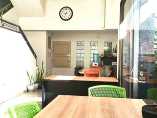 For sale 5 bed office in Bang Phlat, Bangkok