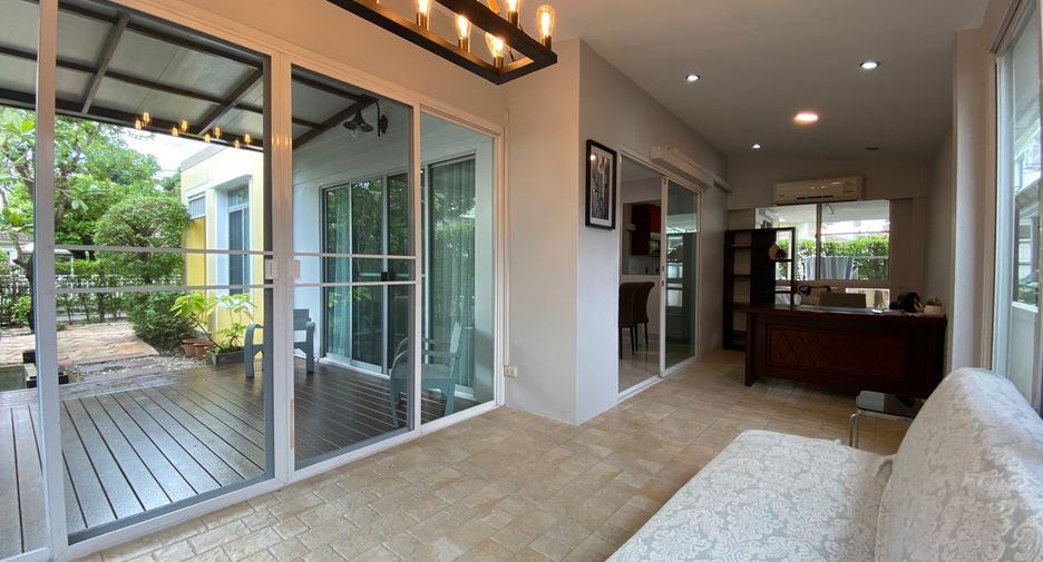 For rent and for sale 3 bedrooms house in San Kamphaeng, Chiang Mai
