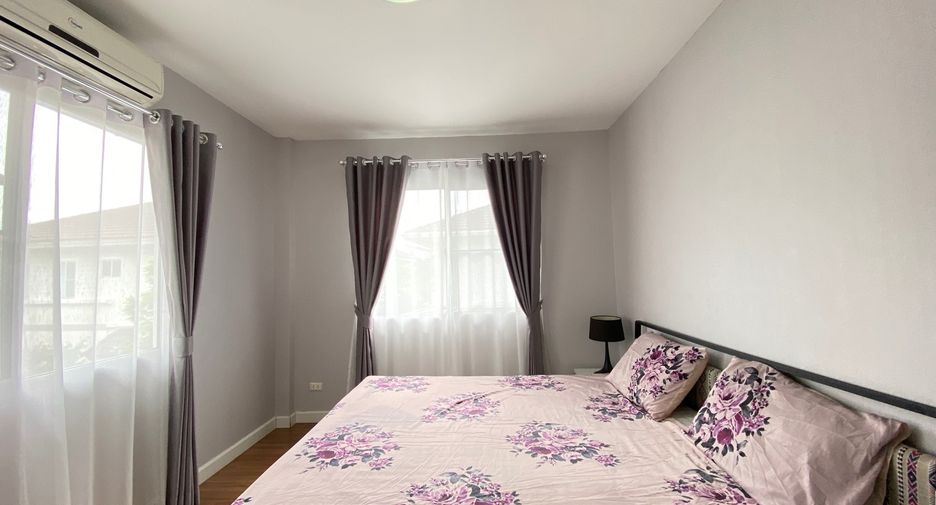 For rent and for sale 3 bedrooms house in San Kamphaeng, Chiang Mai