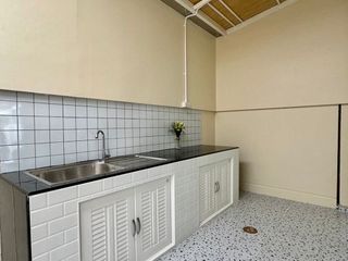 Продажа 2 спальни таунхаус в Тхунг Кхру, Бангкок