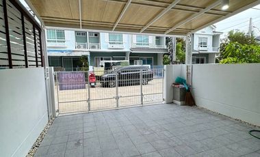 出售 2 卧室 联排别墅 在 Thung Khru, 曼谷