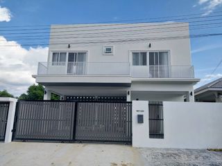 For Rent 5 Bedroom House In Saraphi, Chiang Mai