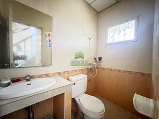 For sale 4 bedrooms townhouse in Bang Khun Thian, Bangkok
