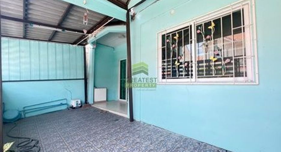 For sale 4 bedrooms townhouse in Bang Khun Thian, Bangkok