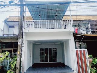 For sale 2 Beds townhouse in Min Buri, Bangkok