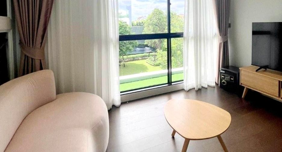 Haus zur Miete mit 4 Zimmer in Bang Kapi, Bangkok