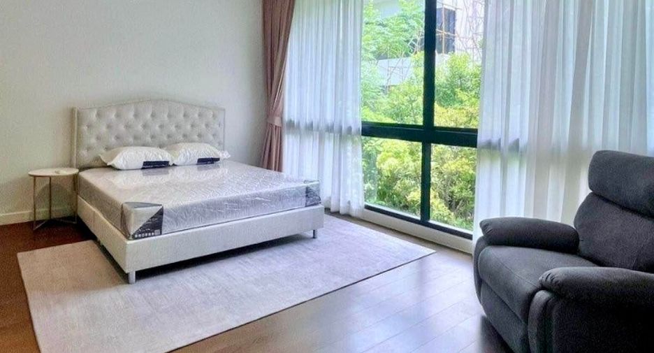 Haus zur Miete mit 4 Zimmer in Bang Kapi, Bangkok