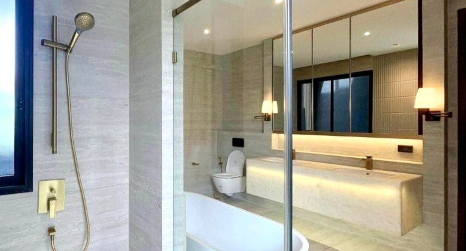 Haus zur Miete mit 4 Zimmer in Bang Kapi, Bangkok