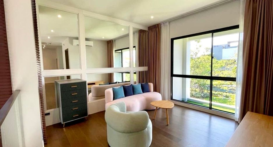 Haus zur Miete mit 4 Zimmer in Bang Kapi, Bangkok