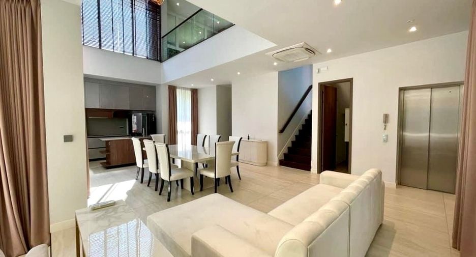 Haus zur Miete mit 4 Zimmer in Bang Kapi, Bangkok