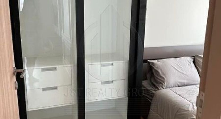 Wohnung zur Miete und zum Kauf mit 2 Zimmer in Watthana, Bangkok