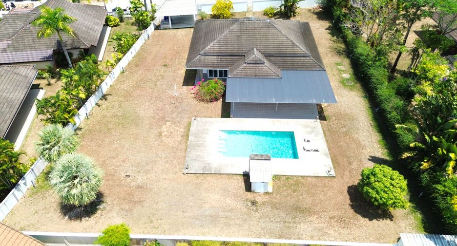 For sale 4 Beds villa in Takua Pa, Phang Nga