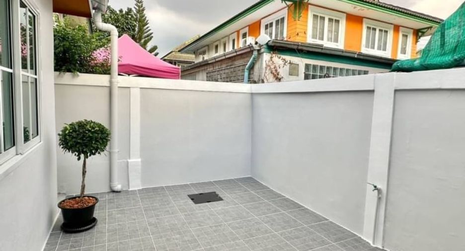 For sale 5 Beds house in Bang Yai, Nonthaburi