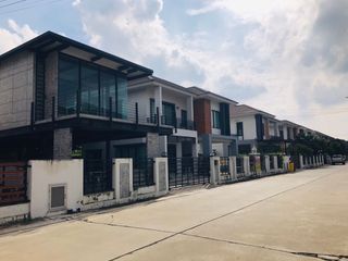 Casa en venta de 3 habitaciones en Phra Nakhon Si Ayutthaya, Phra Nakhon Si Ayutthaya