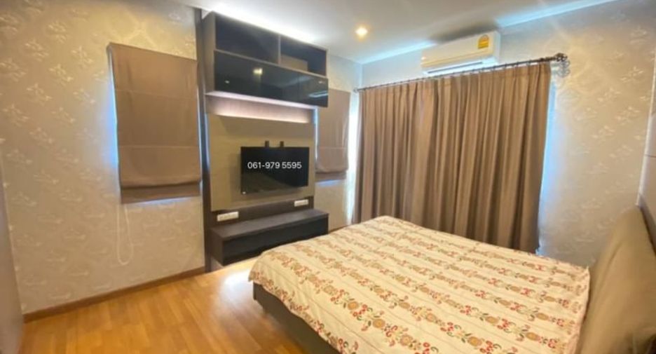 For rent 3 bedrooms house in Si Racha, Chonburi