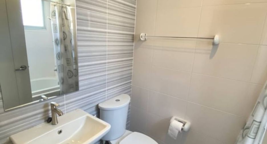 For rent 3 bedrooms house in Si Racha, Chonburi
