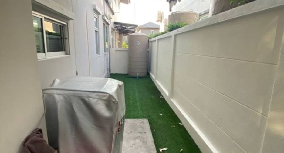 For rent 3 bedrooms house in Si Racha, Chonburi