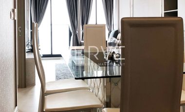 For rent そして for sale 2 Beds condo in Pathum Wan, Bangkok