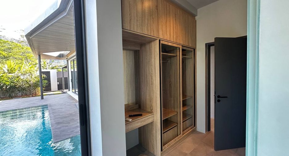 For sale 3 bedrooms villa in Thalang, Phuket