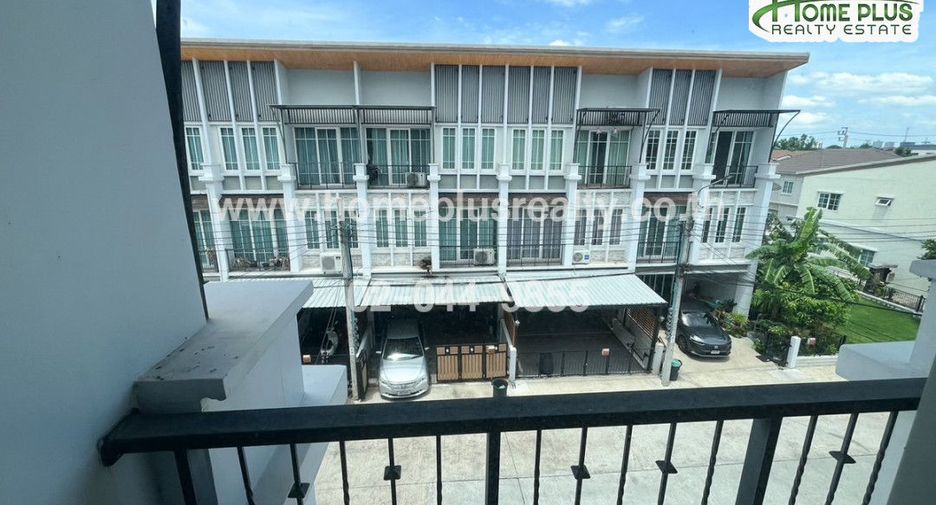 For sale 5 bedrooms townhouse in Bueng Kum, Bangkok