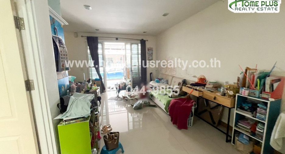 For sale 5 bedrooms townhouse in Bueng Kum, Bangkok