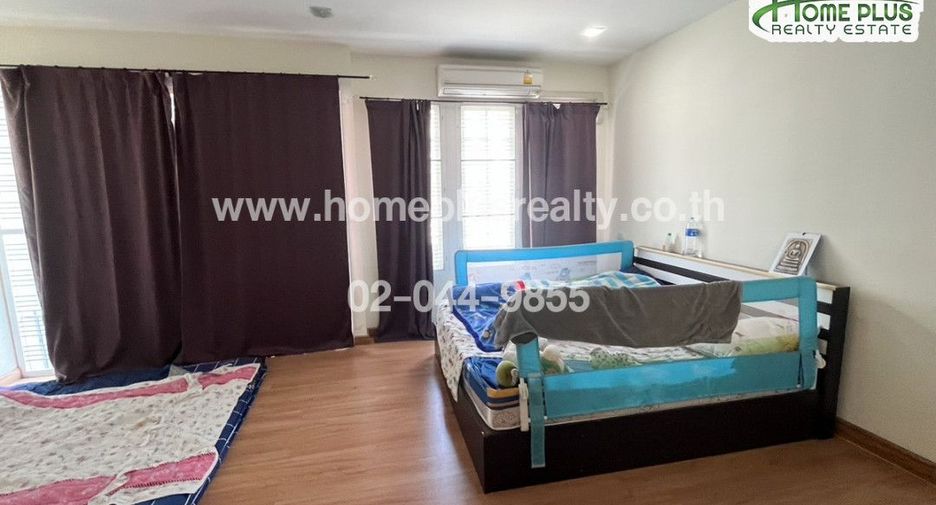 For sale 5 bedrooms townhouse in Bueng Kum, Bangkok