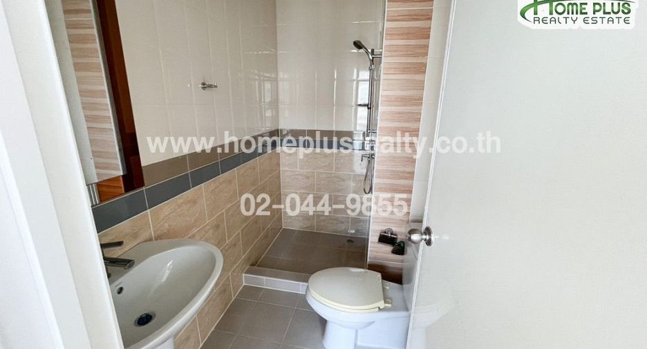 For sale 5 bedrooms townhouse in Bueng Kum, Bangkok
