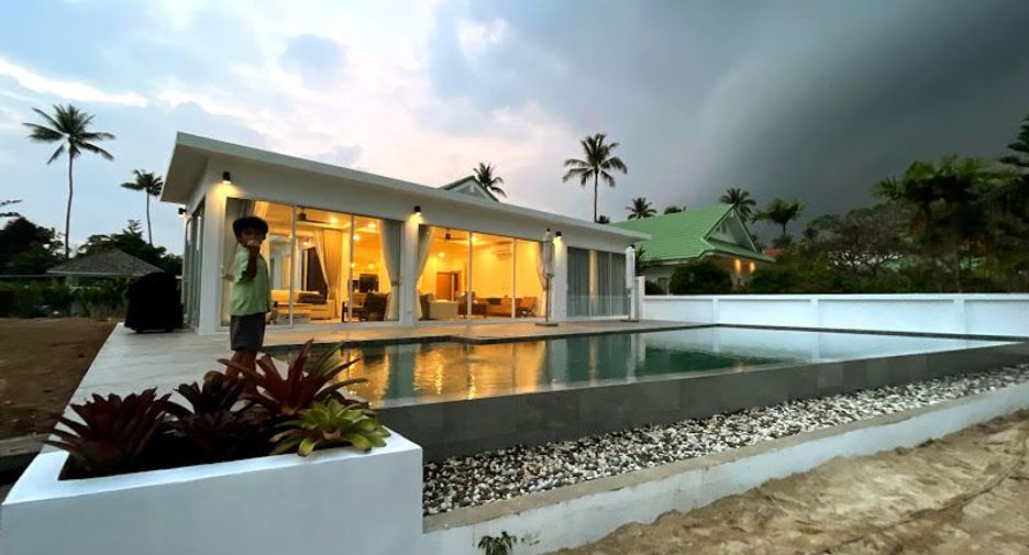 For rent 4 bedrooms villa in Ko Samui, Surat Thani