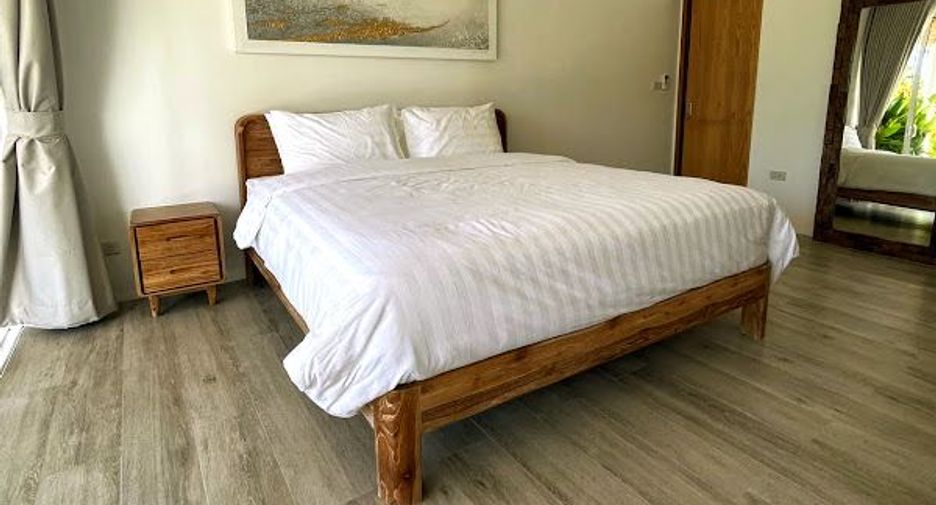 For rent 4 bedrooms villa in Ko Samui, Surat Thani