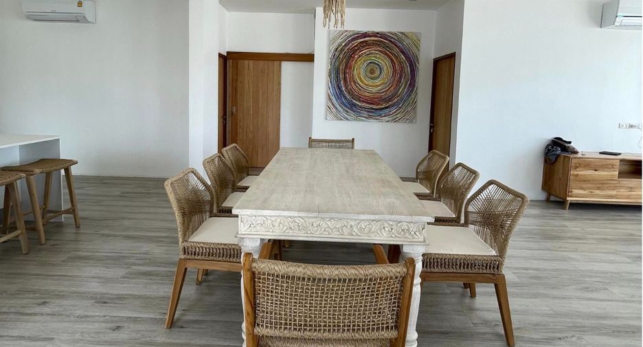 For rent 4 bedrooms villa in Ko Samui, Surat Thani