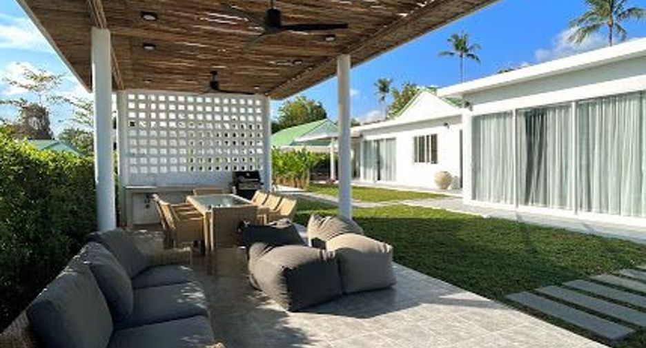 For rent 4 bedrooms villa in Ko Samui, Surat Thani