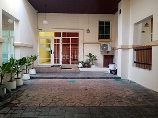Reihenhaus zur Miete und zum Kauf mit 5 Zimmer in Chatuchak, Bangkok
