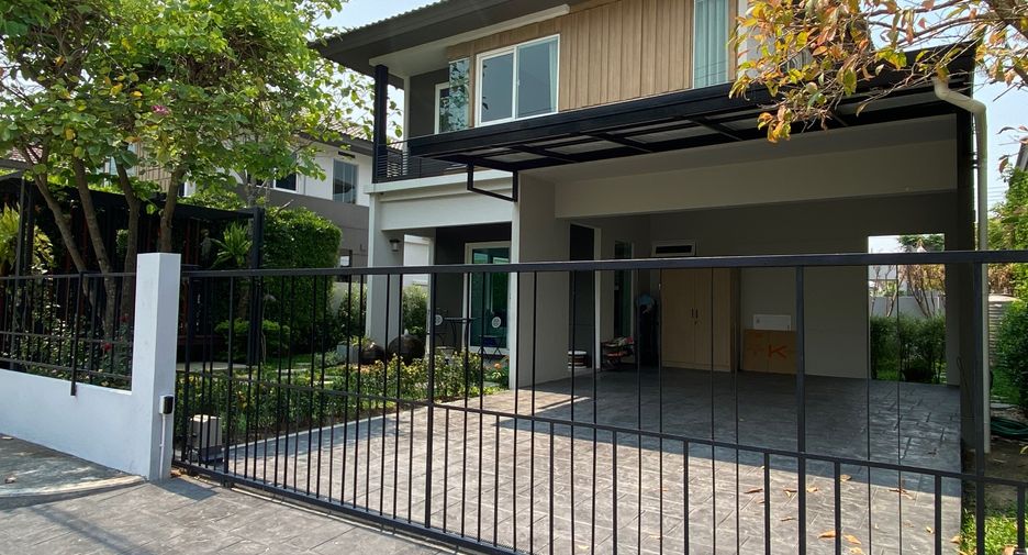 Casa en alquiler y en venta de 3 habitaciones en San Kamphaeng, Chiang Mai