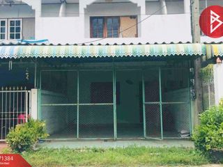 For sale 2 bed townhouse in Pho Thong, Ang Thong