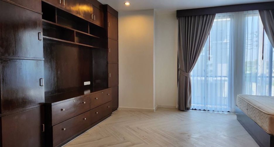 For rent 3 ベッドルーム townhouse in Suan Luang, Bangkok