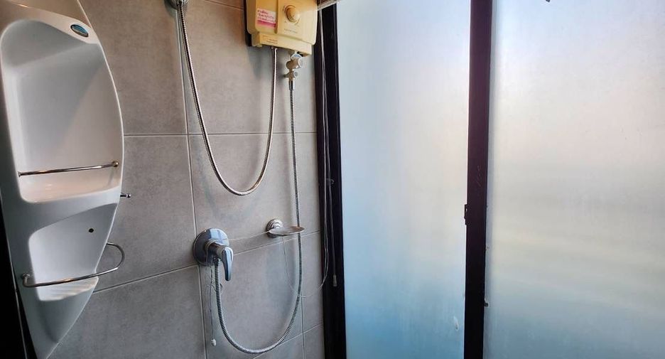 For rent 3 ベッドルーム townhouse in Suan Luang, Bangkok